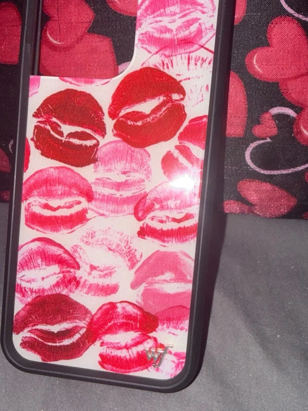 Wildflower Red& Pink Kiss Pattern Phone Case - IPhone 16 Pro Max